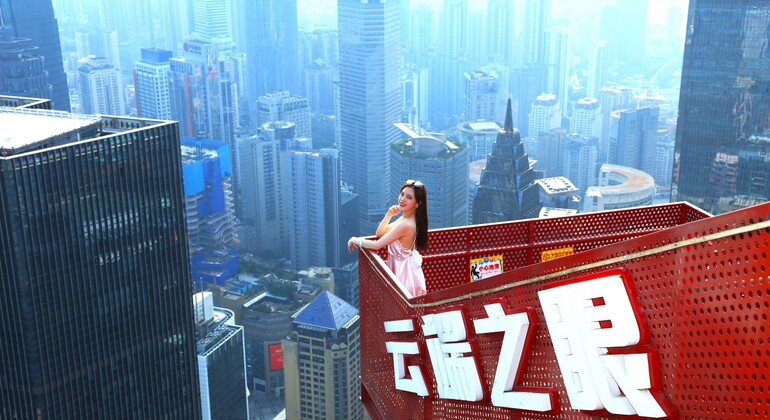 Entrada para el mirador «Cloud Eye» de Chongqing