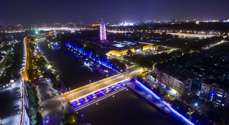 Nankín: Crucero nocturno por el río Qinhuai exterior para adultos