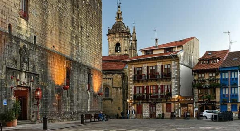 Hondarribia-Fontarrabie: visita guiada con un auténtico vasco euskaldun