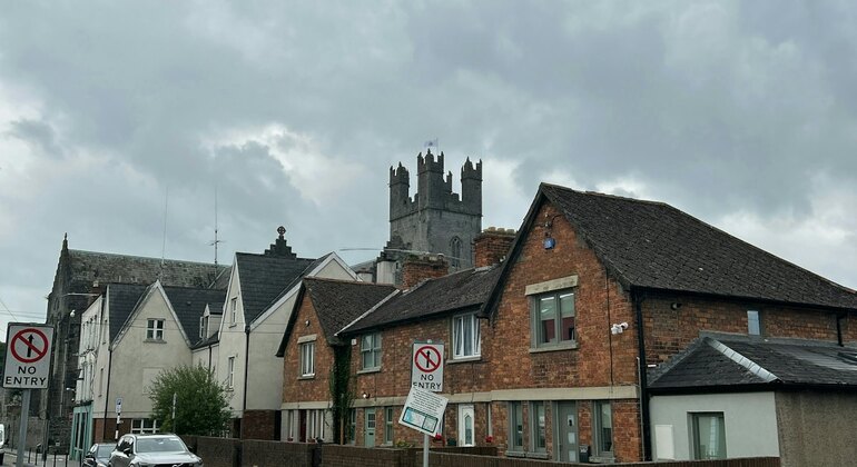 Medieval Limerick: Self Guided Exploration Game & Walking Tour