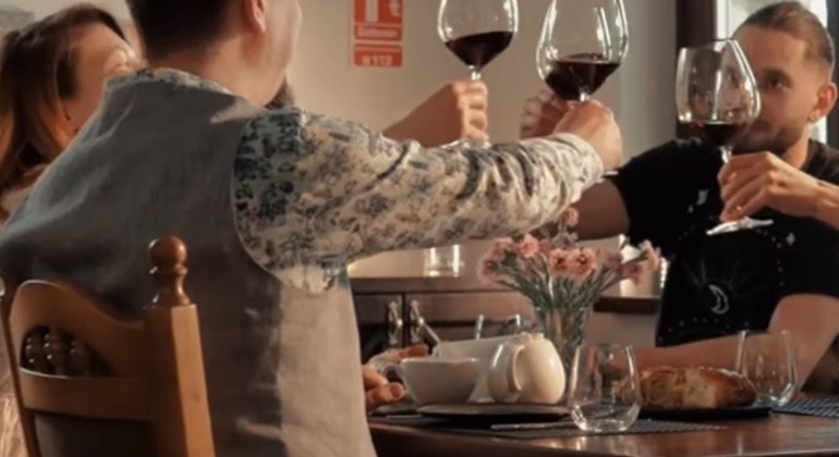 Moldova Wine Tour: Cricova & Family Winery