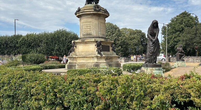 Shakespeare's Stratford-upon-Avon: Self Guided Exploration Game