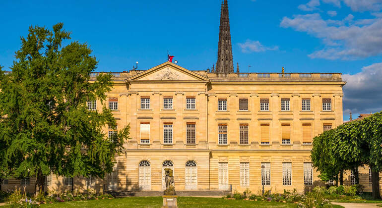 Application audio autoguidée : Promenade dans la ville de Bordeaux