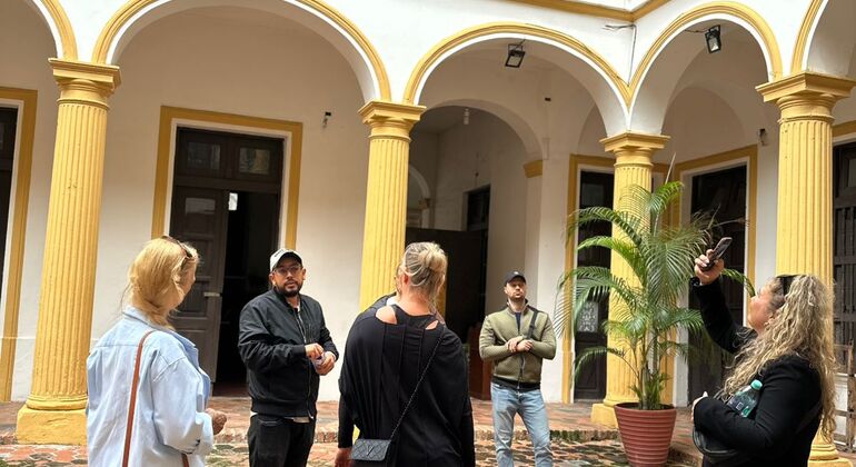 Passeio a pé: Uma viagem pela história de Santa Cruz