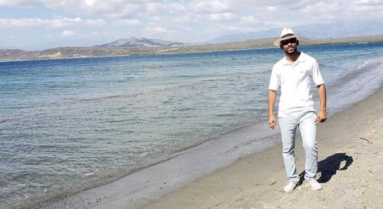 Tour a Baní: Dunas, Salinas y Playa
