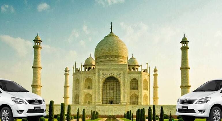 Taj-Mahal-Sonnenaufgangstour mit dem Auto ab Delhi
