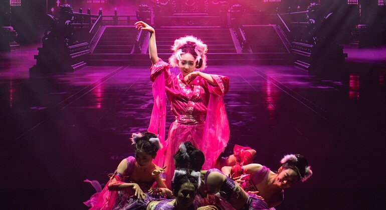 LiYanBaGuo: Espectáculo «El banquete real de Chongqing»