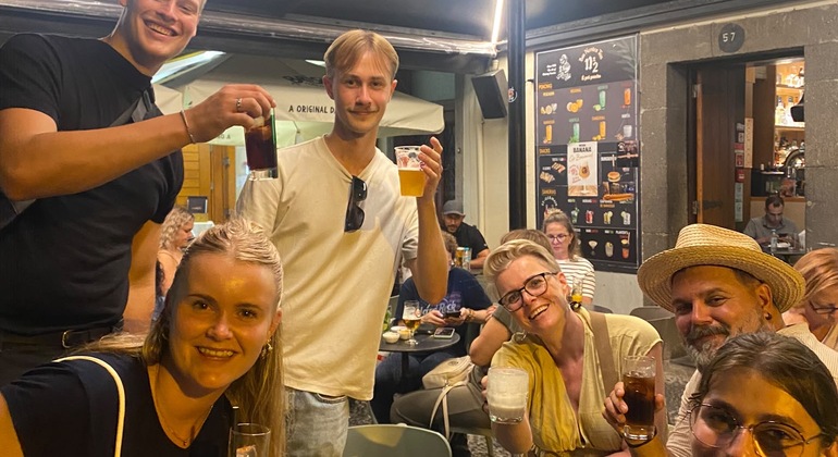 Kneipentour durch Funchal: Authentische lokale Bars & geselliger Abend