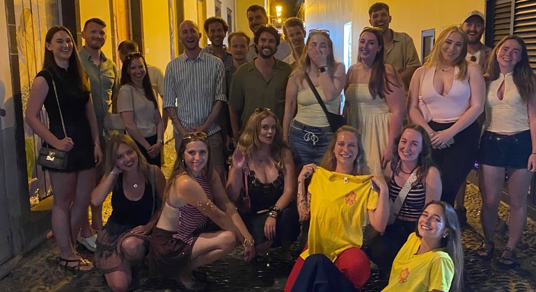 Kneipentour durch Funchal: Authentische lokale Bars & geselliger Abend