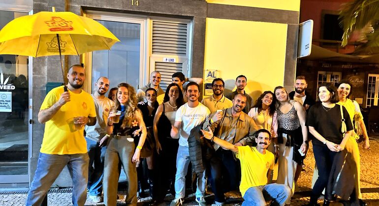 Kneipentour durch Funchal: Authentische lokale Bars & geselliger Abend