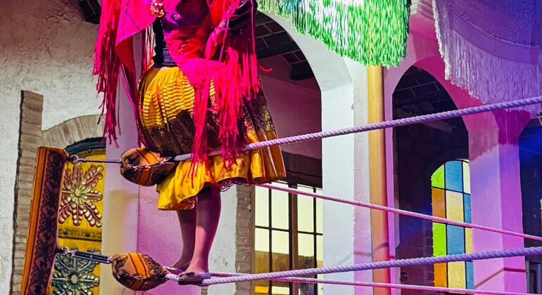 Espectáculo de lucha libre de las cholitas y visita a la galería de arte