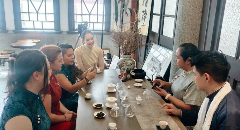 Taiwanese Tea Ceremony Workshop & Tea Tasting Experience with Qipao