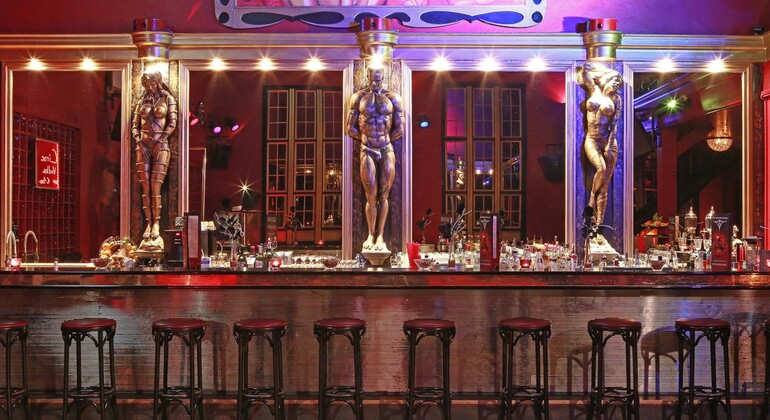 Tour dietro le quinte del Berlin Club con champagne