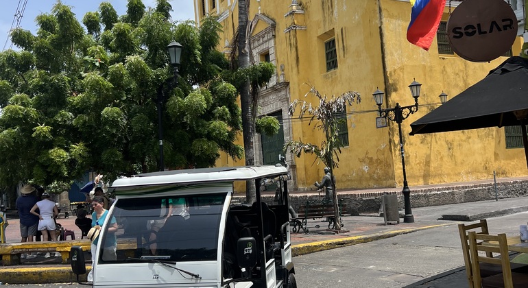 Immersive Stadtrundfahrt für Kreuzfahrtgäste im Tuk-Tuk