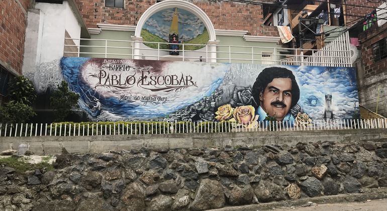 Jenseits von Escobar: Eine Tour durch die Geschichte, Erinnerung und den Wandel von Medellín