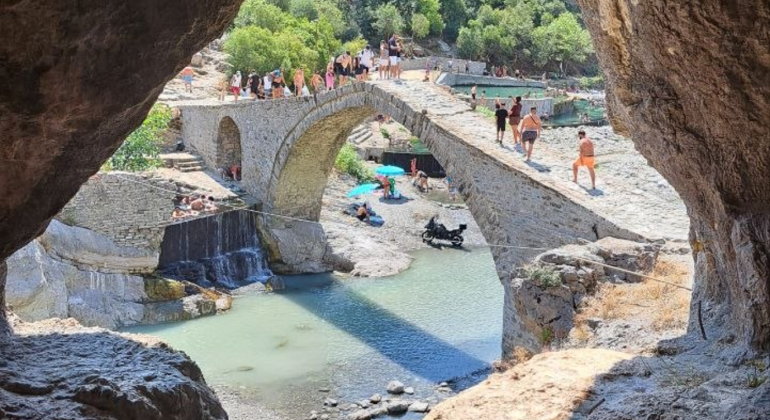 Desde Saranda o Ksamil: Excursión a los baños termales de Bënja y al cañón de Langarica
