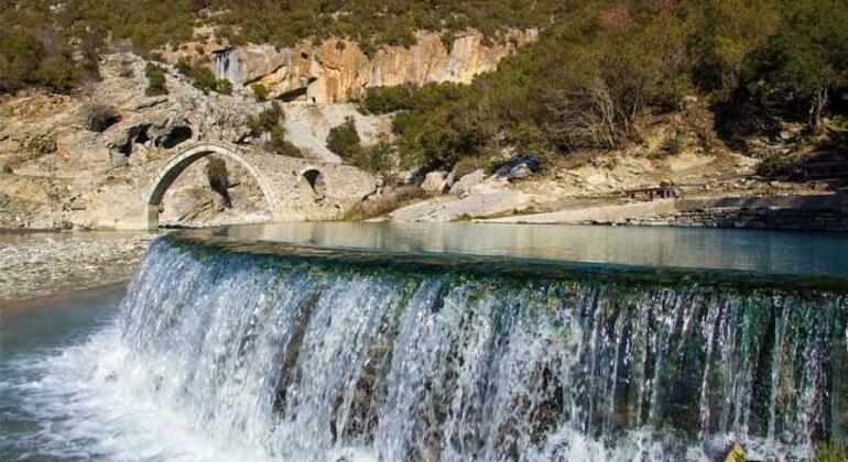 Desde Saranda o Ksamil: Excursión a los baños termales de Bënja y al cañón de Langarica