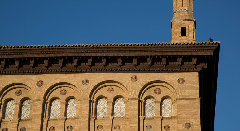 Top Zaragoza: Self-Guided Tour Using the DareMapp App