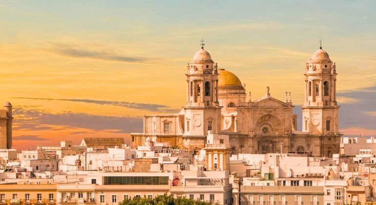 Top Cádiz: Experiencia Auto Guiada por Aplicación DareMapp