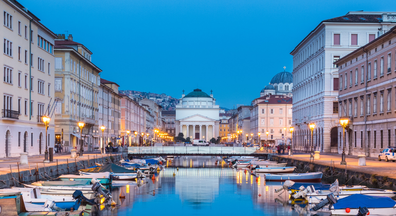 Top Trieste: Experiencia Auto Guiada por Aplicación DareMapp
