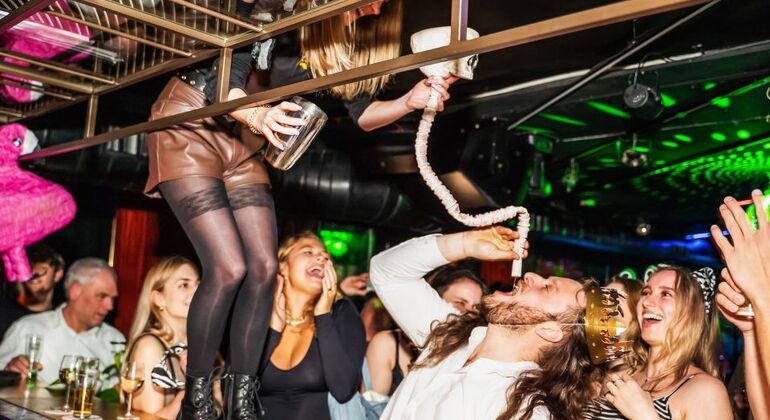 Leidseplein Pub Crawl and Nightlife Tour