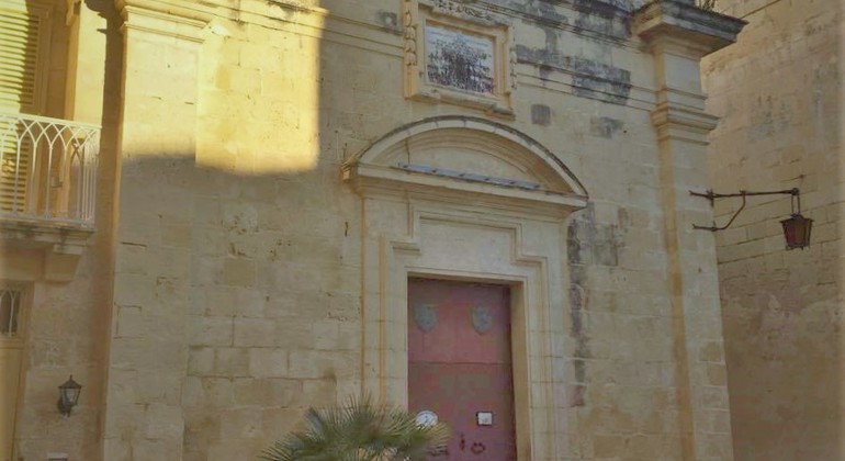 Mdina & Rabat Walking Tour with Catacombs and Grotto Entrance