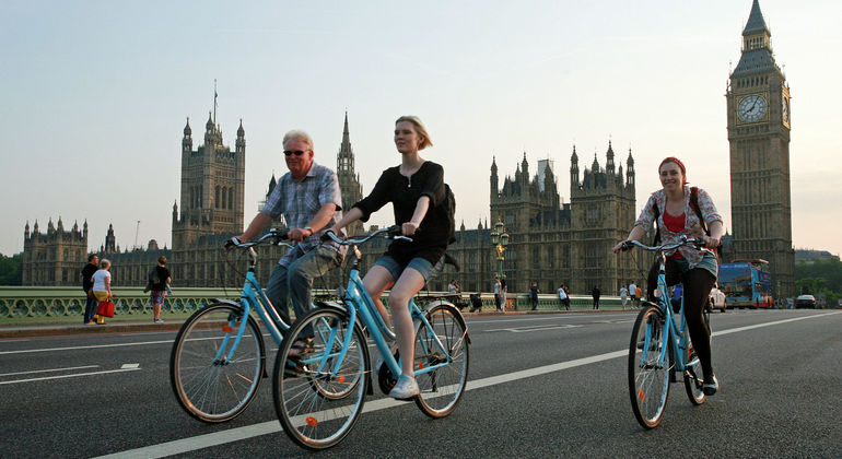 Classic Gold Bike Tour in London