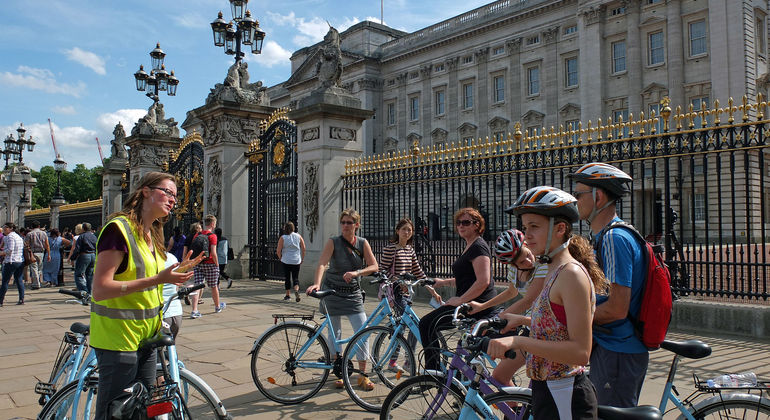 Classic Gold Bike Tour in London