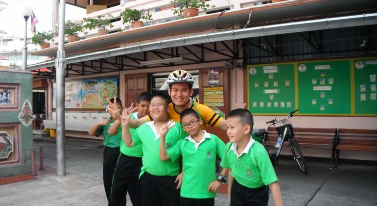 Go Pink - Bangkok Chinatown Tour mit dem Fahrrad