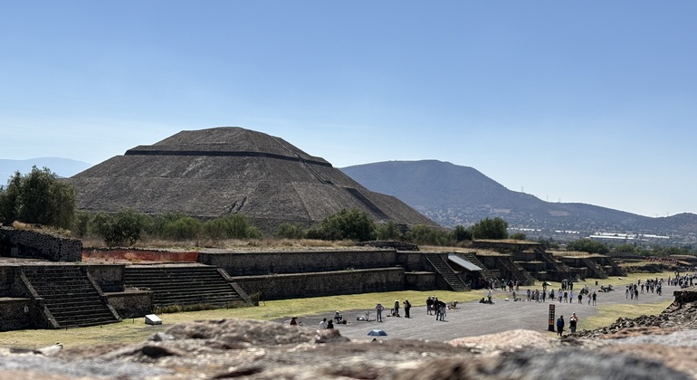 Teotihuacan Pyramids from Mexico City with Private Transport