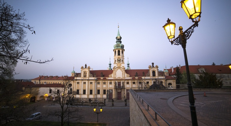 Alchemy and Mysteries of Prague Castle Tour