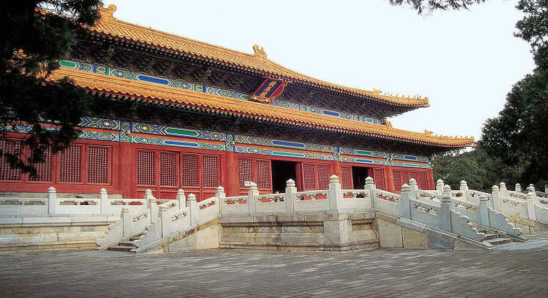 Peking Badaling Große Mauer und Ming-Grabmal Tagestour