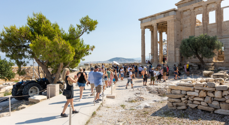 Athens City Tour & Acropolis Museum