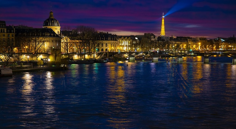 Night Tour of Paris: Magic of the Illuminated City of Love