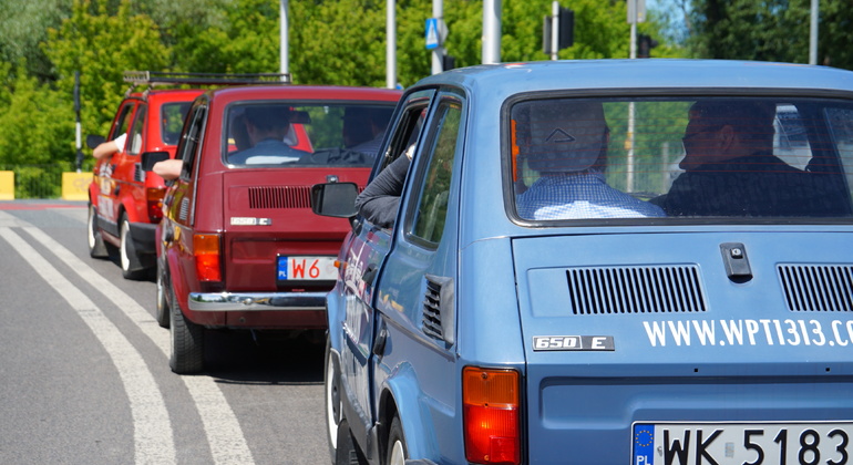 Warsaw Highlights Self-Drive Tour - Retro Fiat