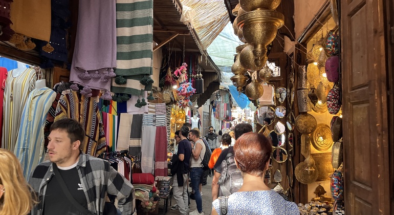 Marrakech Souks Shopping Tour: Hidden Treasures of the Medina