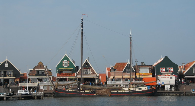 Group Tour: Windmills, Edam, Volendam & Marken
