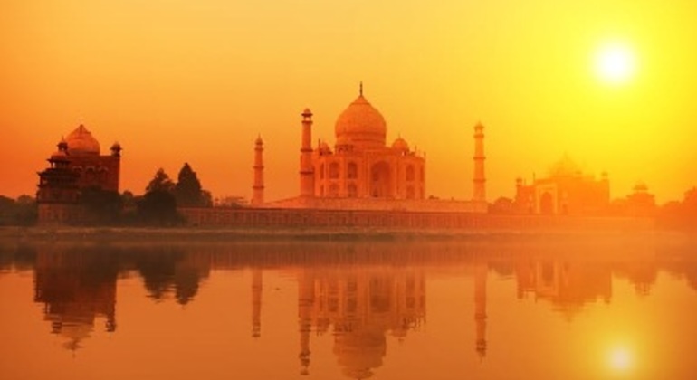 Sonnenaufgangstour zum Taj Mahal am selben Tag