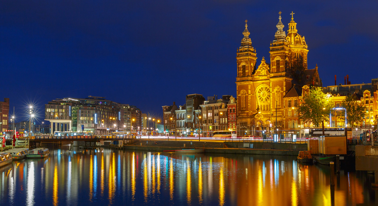 Red Walking Tour in Amsterdam