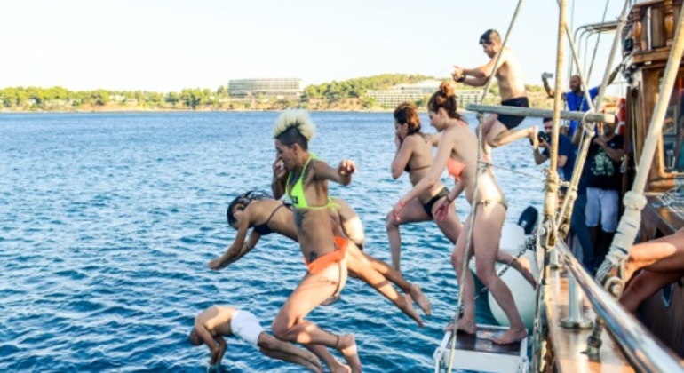 Saronic Gulf Sailing Excursion