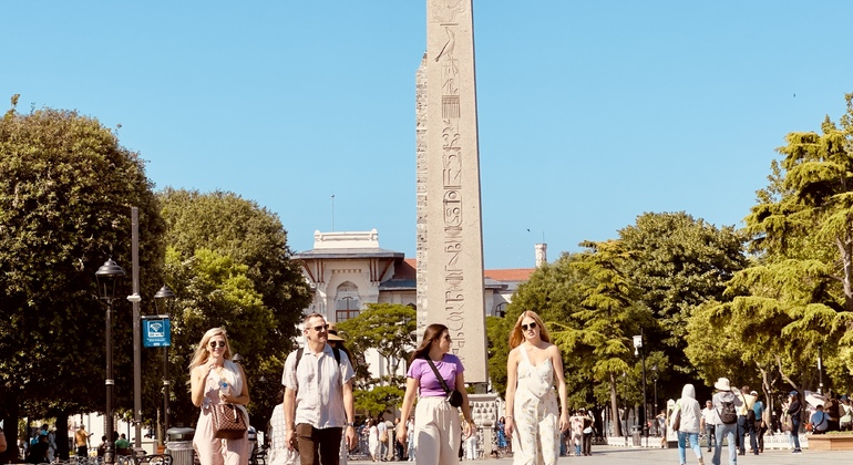 Best of Istanbul: Basilica Cistern, Blue Mosque, Grand Bazaar