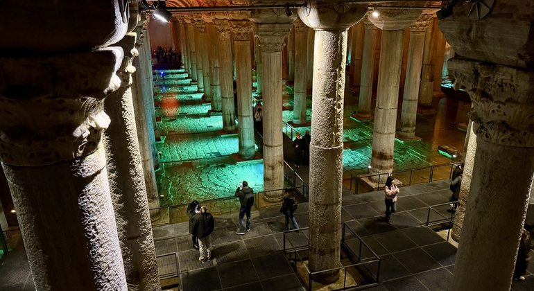 Best of Istanbul: Basilica Cistern, Blue Mosque, Grand Bazaar