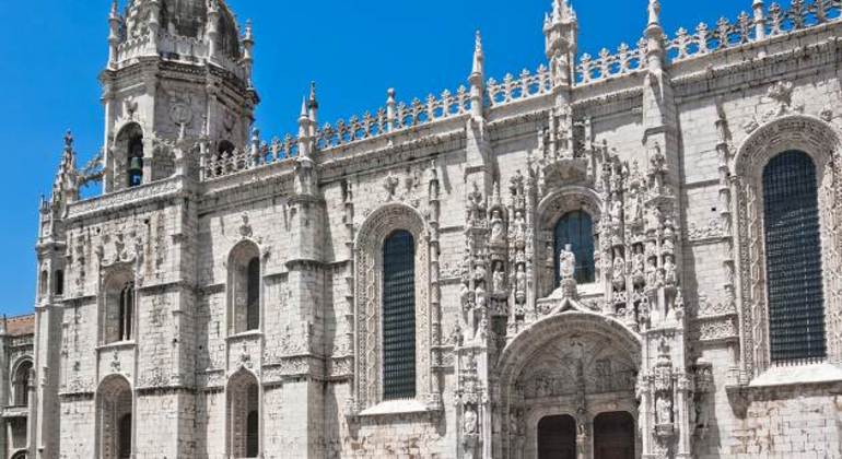 Tour to Belem on a Boat