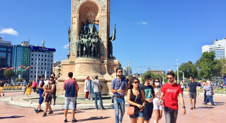 Istanbul Modern City Walking: Taksim To Galata With Secret Passages