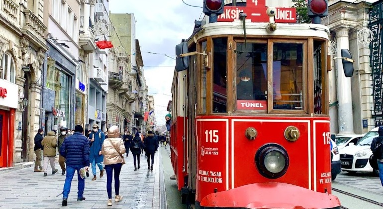Istanbul Modern City Walking: Taksim To Galata With Secret Passages
