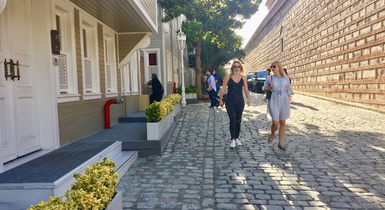 Istanbul City and Secret Streets Tour