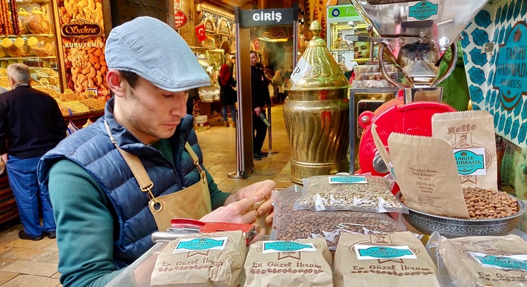 Istanbul City and Secret Streets Tour