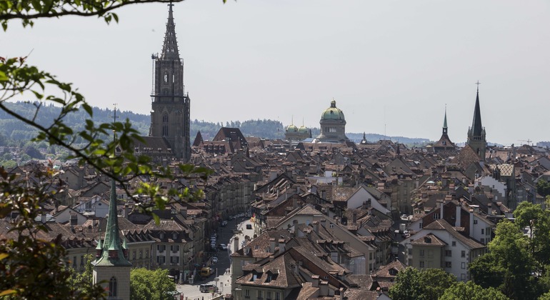 Discover Bern: Private City Tour