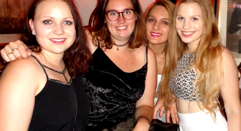 Pub Crawl Zurich - Party Tour