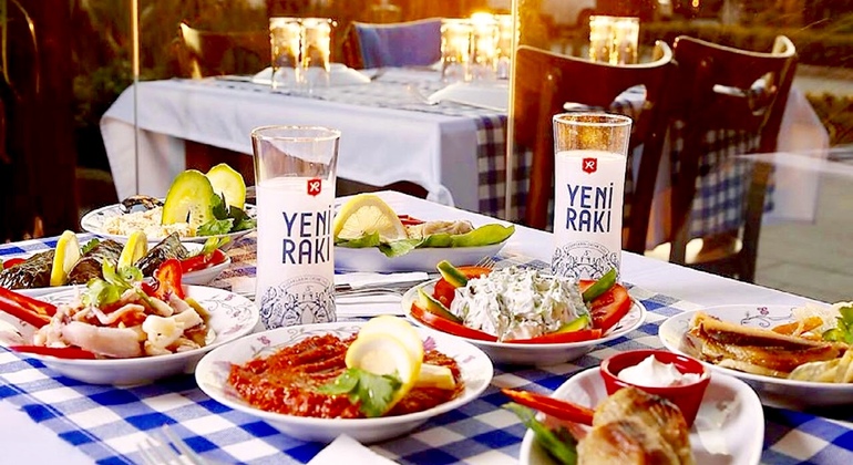 Istanbul Culinary Tour: Local Tavern & Gourmet Street Foods